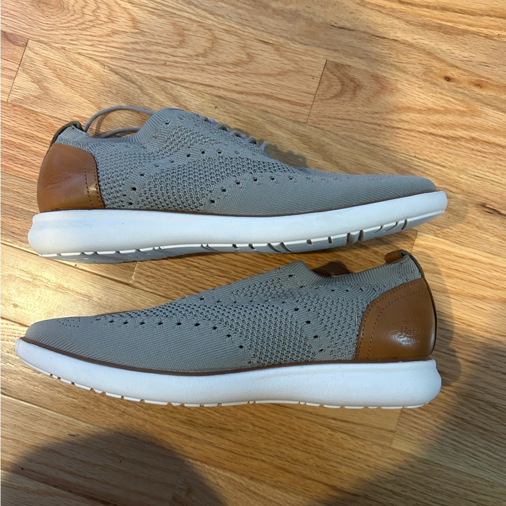 Men’s Bass Crochet Textile Top Lightweight Shoes Size: 9.5